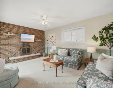 3206 Valmarie Ave Erindale - 4 beds 3 baths 2 parking space(s) listed at $1188000
