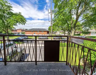 21 Debby Crt Humberlea-Pelmo Park W4 - 3 beds 2 baths 1 parking space(s) listed at $849900