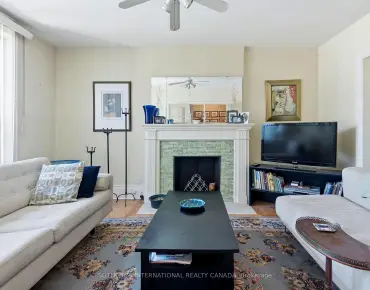 
376 Sunnyside Ave High Park-Swansea - 6 beds 4 baths 3 parking space(s) listed at $2099000