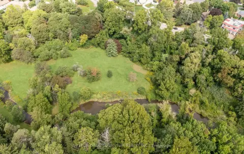 Mississauga Erin Mills community 1896 Stoneybrook Crt For Sale