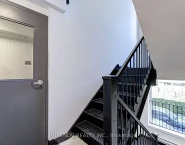 
222 Lakeshore Rd E Port Credit - 22 beds 15 baths 3 parking space(s) listed at $8500000