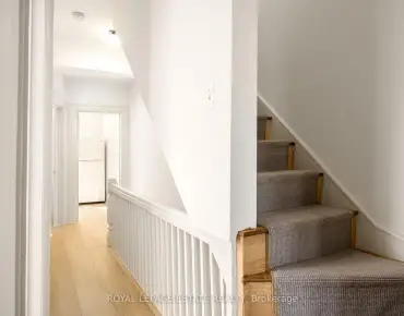 74 Edwin Ave Dovercourt-Wallace Emerson-Junction - 5 beds 4 baths parking space(s) listed at $1099000