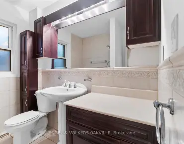 351 Renforth Dr Etobicoke West Mall - 3 beds 3 baths 2 parking space(s) listed at $1150000
