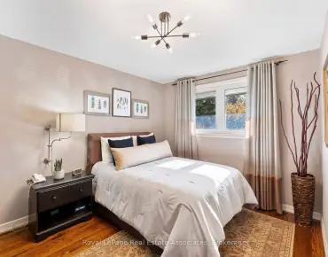 3108 O'Hagan Dr Erindale - 3 beds 2 baths 2 parking space(s) listed at $1180000