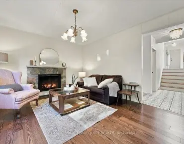 169 Grandravine Dr York University Heights - 4 睡房 3 卫生间 2 车位叫价1199900加元