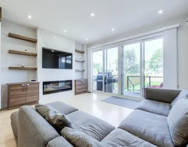 
6B Trowell Ave Keelesdale-Eglinton West - 3 beds 4 baths 1 parking space(s) listed at $1200000