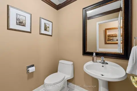 Mississauga Erin Mills community 3022 Cornish Rd For Sale