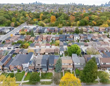 
209 Caledonia Rd Corso Italia-Davenport - 3 beds 1 baths 2 parking space(s) listed at $799000