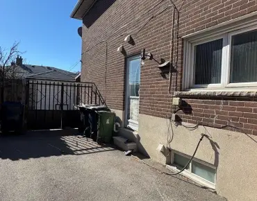 138 Lindylou Rd Humbermede - 4 睡房 3 卫生间 1 车位叫价739000加元