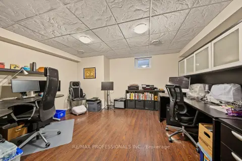 Mississauga Meadowvale community 2604 Barrisdale Crt For Sale