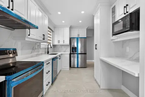 Toronto Humber Summit community 18 Rubydale Gdns For Sale