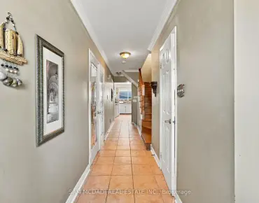 561 Tedwyn Dr Cooksville - 4 beds 3 baths 1 parking space(s) listed at $699000