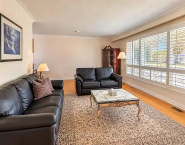 5 Renault Cres Humber Heights - 3 beds 2 baths 1 parking space(s) listed at $1100000