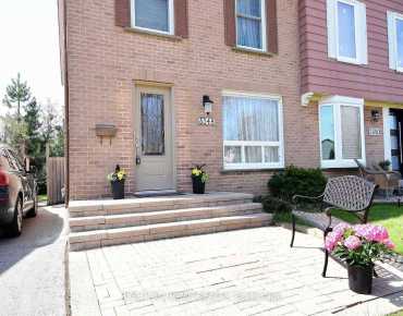 
884 South Service Rd Lakeview, Mississauga 4 beds 4 baths 2 garage $1.699M