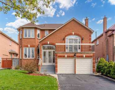 
Constable Rd Clarkson, Mississauga 3 beds 3 baths 2 garage $1.299M