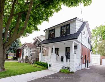 19 Bloomington Cres Black Creek, Toronto 3 beds 2 baths 1 garage $888.888K