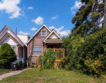 
Dufferin St Dovercourt-Wallace Emerson-Junction, Toronto 3 beds 2 baths 2 garage $599K