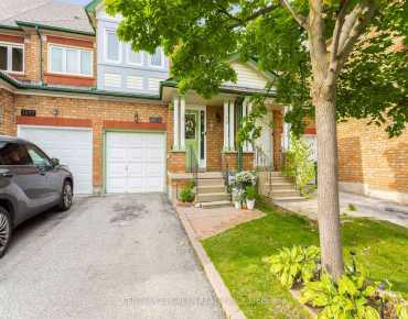 
Thomas St Streetsville, Mississauga 3 beds 2 baths 1 garage $1.175M