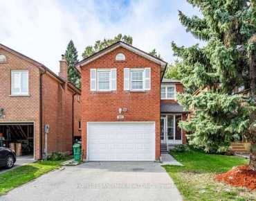 
Thomas St Streetsville, Mississauga 3 beds 2 baths 1 garage $1.175M